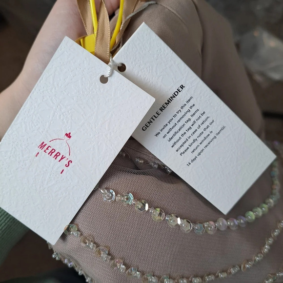 NEW Merry's Blush Pink Formal Sequin Sparkle Evening Gown Long Maxi Dress Sz 6 - Picture 7 of 8